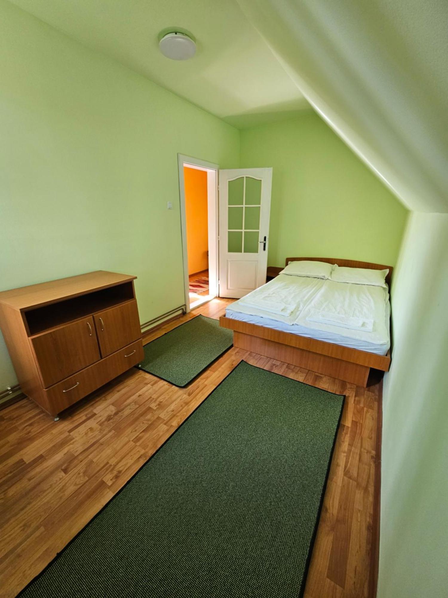Fuzfa Apartman Joseni エクステリア 写真